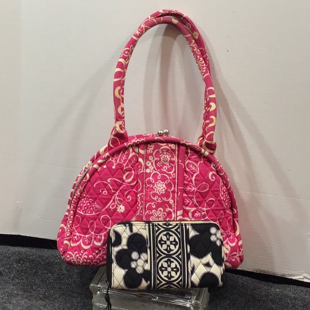 Vera Bradley Eloise Pink Quilted kisslock Bag plus free zip around wallet